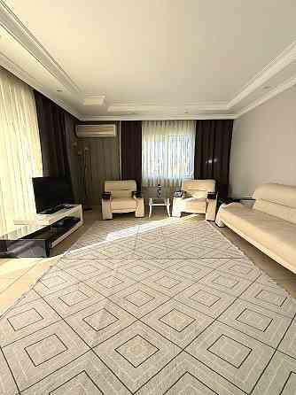 Apartamento 3 habitaciones en alquiler 2+1 junto al mar en Alanya (Mahmutlar) 110m² 3 piso Alanya