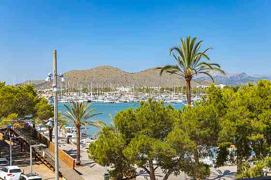Apartment 5-room 4+3 by the sea in Mallorca Spain area 320m² 2 floor in RC Mantonia Mallorca