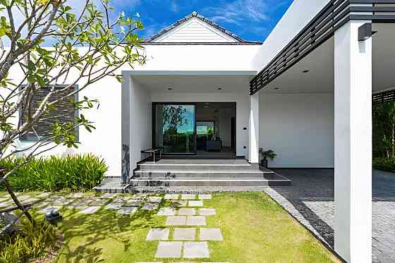 Villa en venta en Hua Hin Tailandia área 284m²  Hua Hin