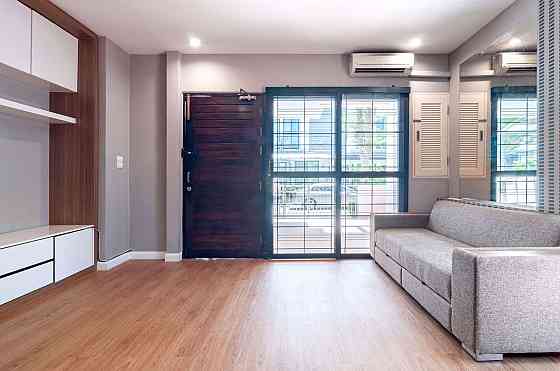 House in Suan Luang Thailand area 250m² 2 floors Suan Luang