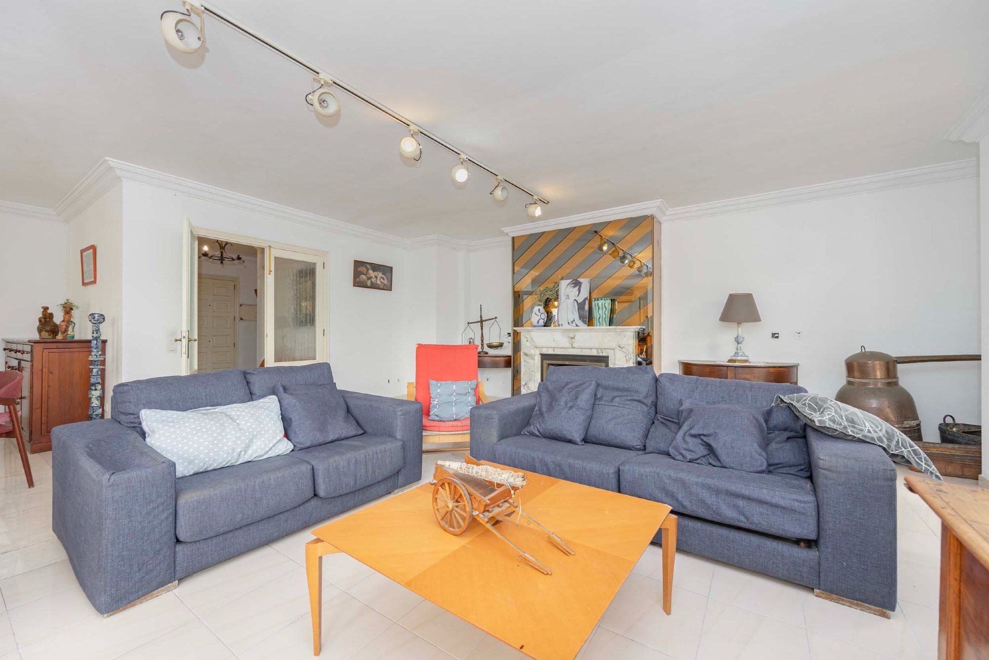 Apartment 4-room 4.5+2 by the sea in Mallorca Spain area 421m² 1 floor Mallorca - photo 12
