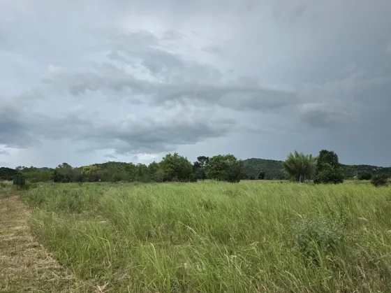Tanah dijual di Hua Hin Thailand kavling di dalam batas kota 86400m² Hua Hin