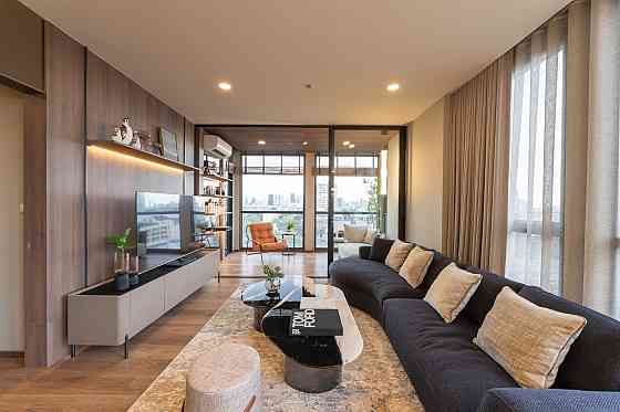 Апартамент 1-стаен 1+1 в центъра на Банкок (Downtown Bangkok) Тайланд площ 32.8 м²  в The Issara Sathorn Центърът на Банкок (Downtown Bangkok)